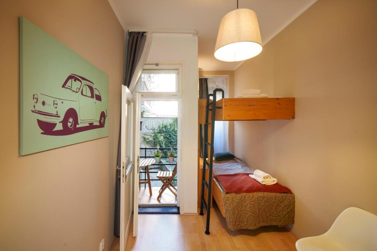 Dlouha Apartment With Balcony Prag Exterior foto