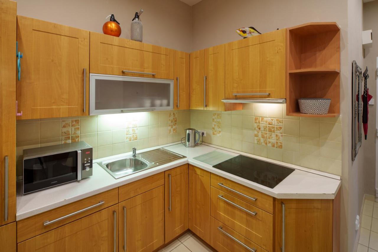 Dlouha Apartment With Balcony Prag Exterior foto